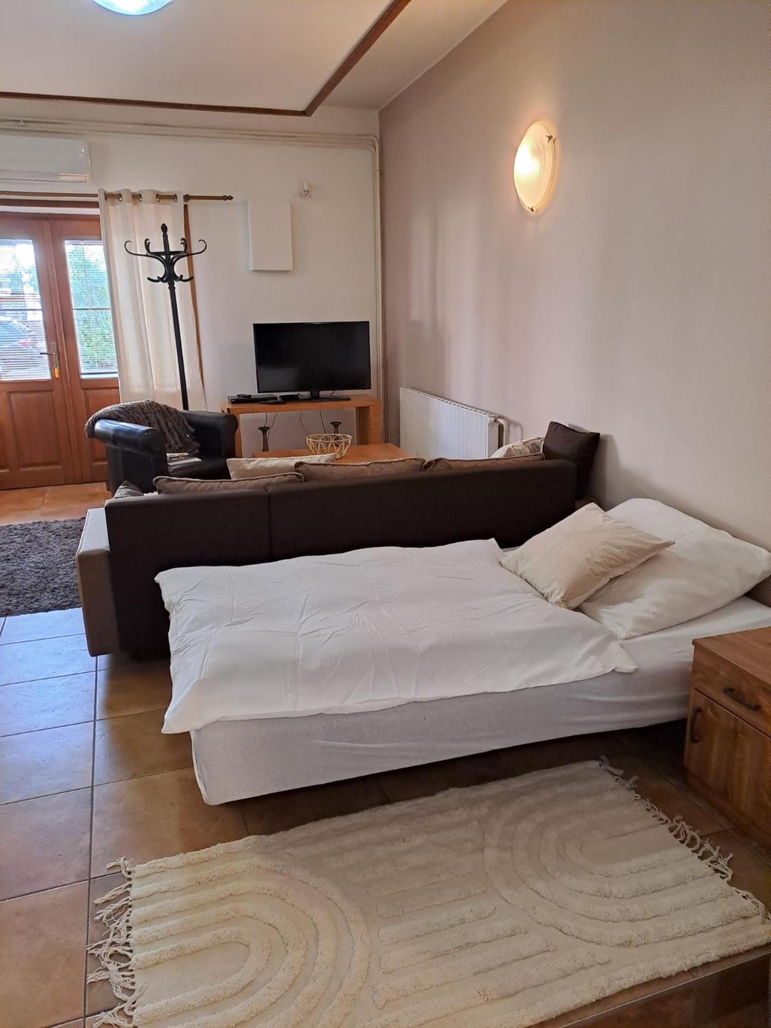 Apartman Romana Postorna Екстер'єр фото